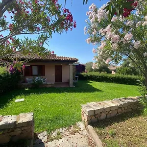 Villino L'isuledda Appartamento San Teodoro (Sardinia)